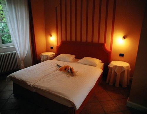 Casa Arizzoli Hotel 3*