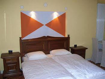 Casa Arizzoli Hotel 3*